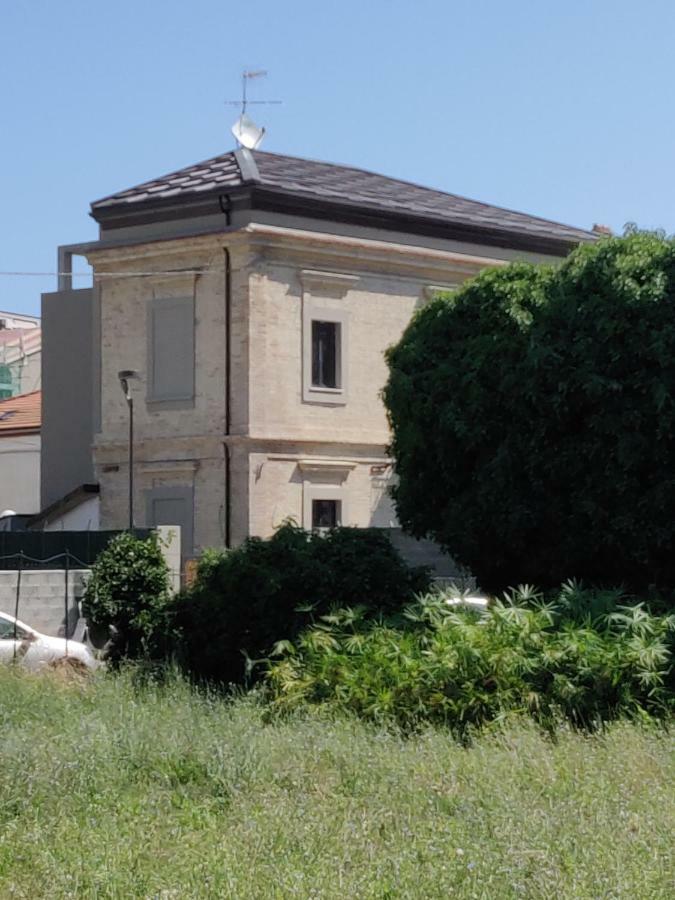Dimora Dei Cento Lägenhet Pescara Exteriör bild